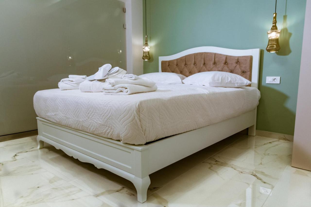 Konmari Boutique Suites Chania  Exterior foto