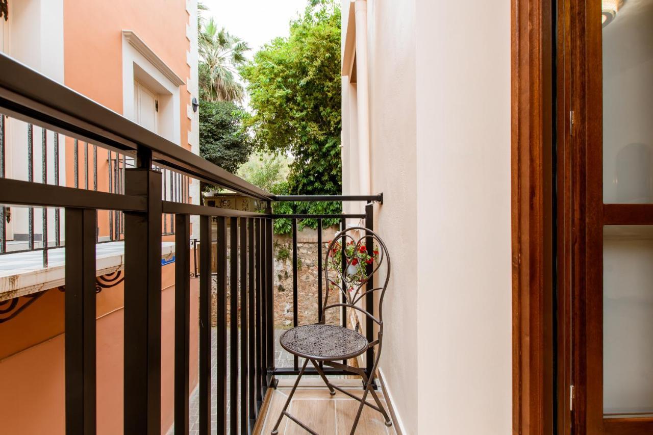 Konmari Boutique Suites Chania  Exterior foto